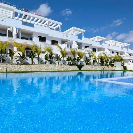 Sunny Hills Mediterranean Style Appartamento *